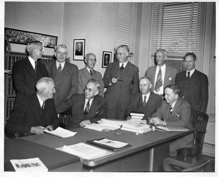 officials_of_the_aas_in_1947