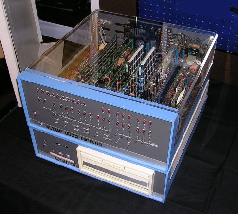 851px-altair_8800_computer